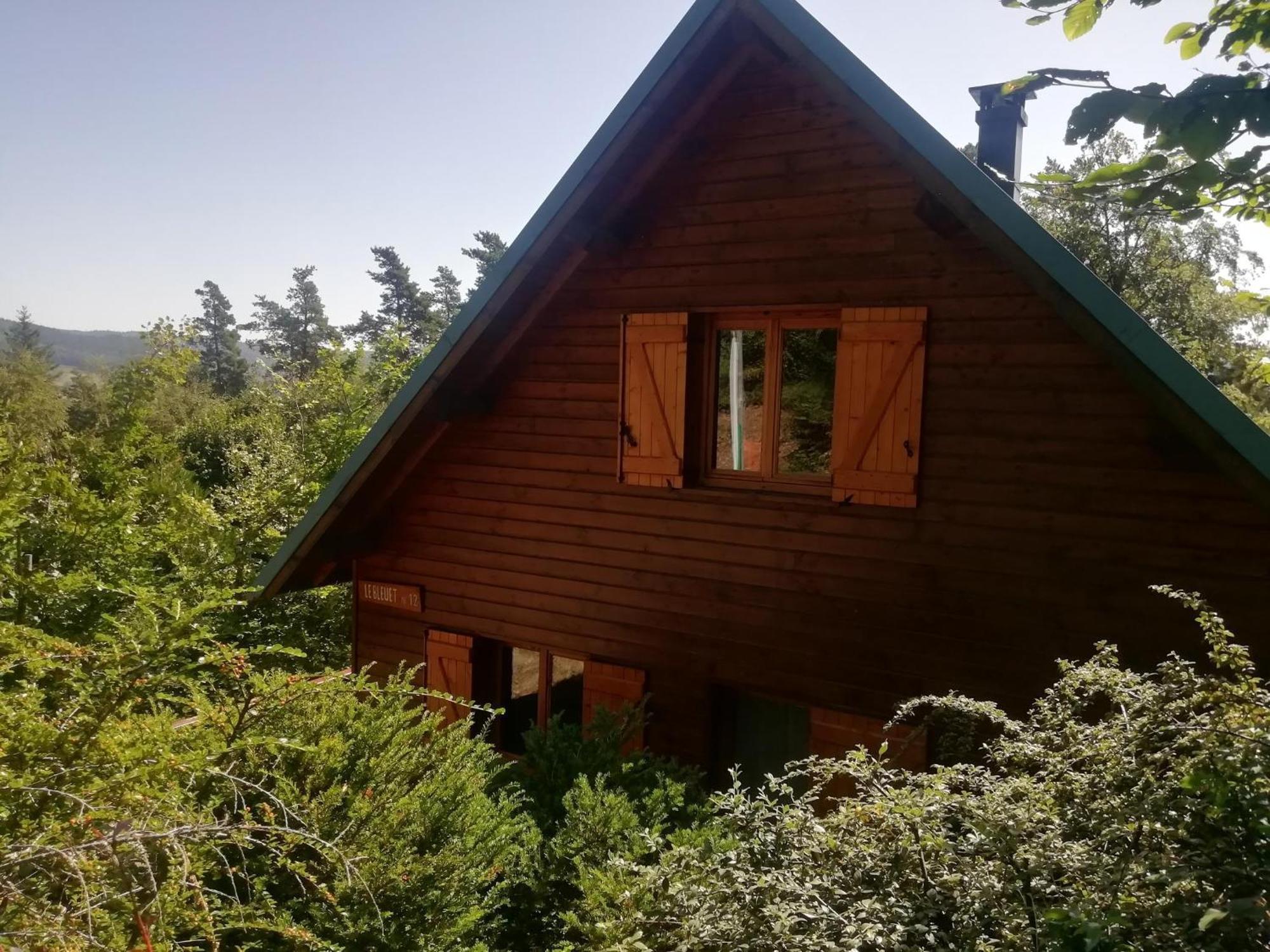 Gite Le Chalet Saintantheme / Praboure Exterior photo