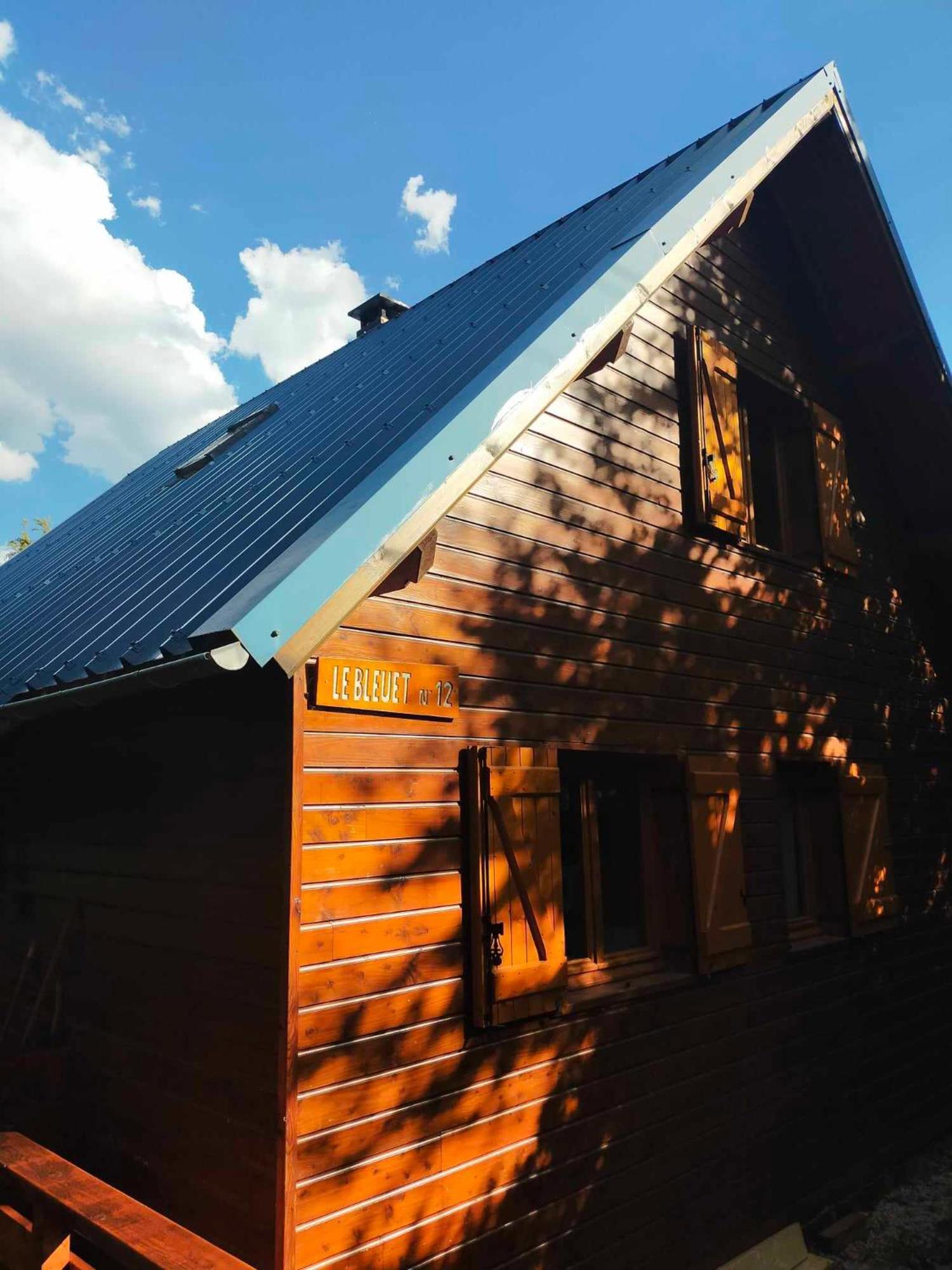 Gite Le Chalet Saintantheme / Praboure Exterior photo