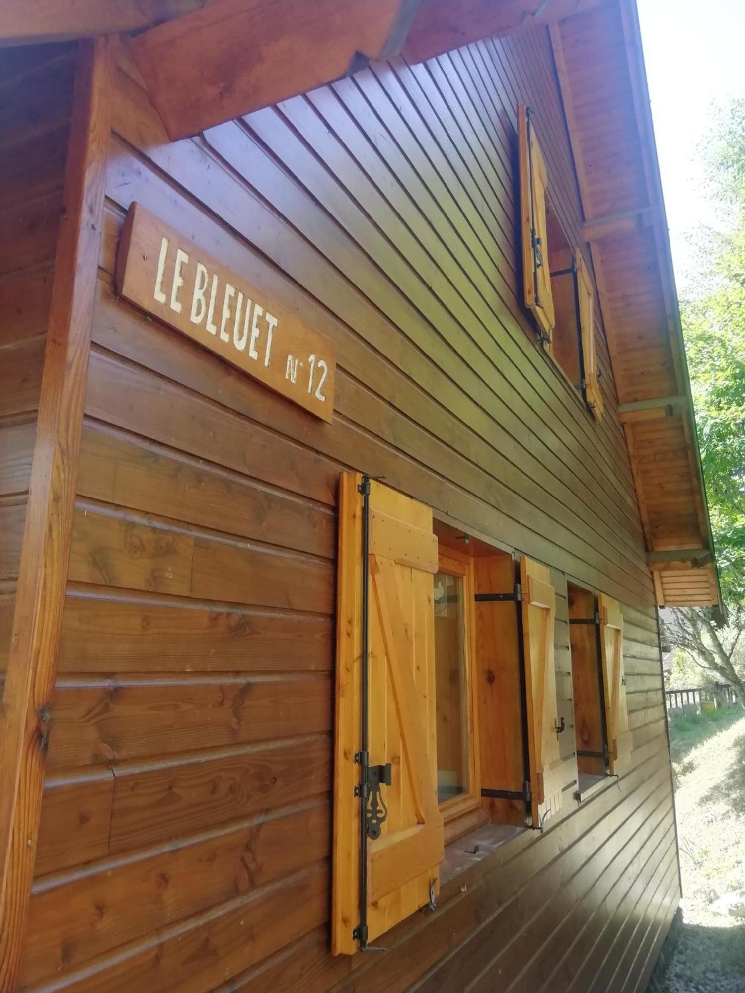 Gite Le Chalet Saintantheme / Praboure Exterior photo